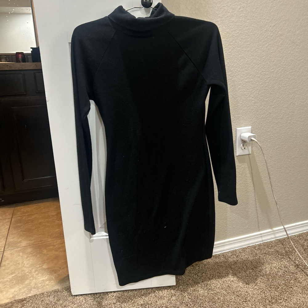 Forever 21 Black Mock Neck Long Sleeve Dress